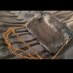 BLACK ! PURSE! (LOOK AT POST FOR DIFFERENT COLORS!